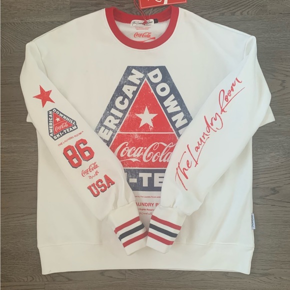 The Laundry Room Coca Cola American Downhill Ski Team Sweatshirt - Size M - NWT - Picture 6 of 11